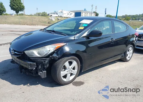 2013 Hyundai Elantra Gls from USA, damaged, VIN 5NPDH4AE9DH445745